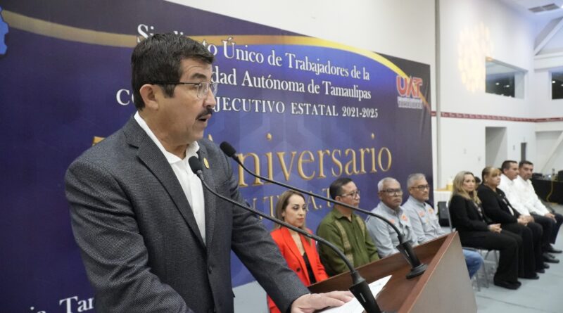 Celebra SUTUAT el 52 aniversario de su fundación