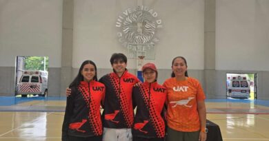 Estudiantes de la UAT conquistan el medallero en el nacional de Esgrima