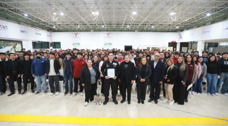 Proyecta UTTN a sus estudiantes mediante experiencias en programas de la NASA