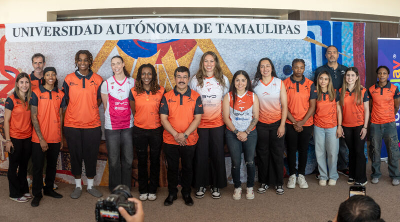 Preside Dámaso Anaya la presentación del CorreBasket Femenil