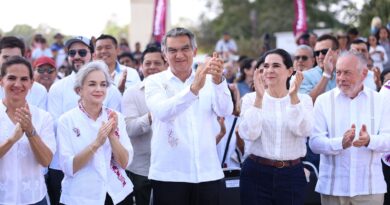 Américo y María de Villarreal reconocen la historia y el trabajo de las despicadoras de Tamaulipas