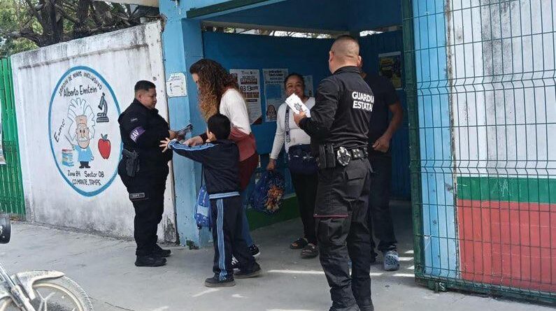 Refuerza Guardia Estatal de Género proximidad con niños y niñas en planteles de educación básica