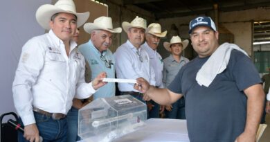 Productores de Soto la Marina acceden a sementales con subsidio estatal