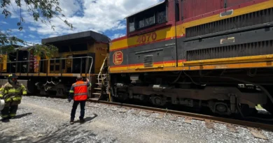 Se descarrilan locomotoras en zona de Nuevo Laredo deja un lesionado