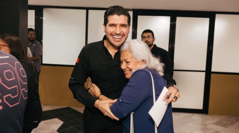 Beto Granados sigue fortaleciendo la cercanía con la ciudadanía y presenta acciones de su gobierno en «Matamoros Informa»