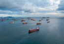 petroleros iraníes cruzan el estrecho de Ormuz tras levantamiento del bloqueo naval de EU