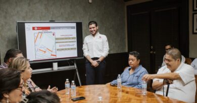 Encabeza Beto Granados mesa de trabajo con presidentes de colonia