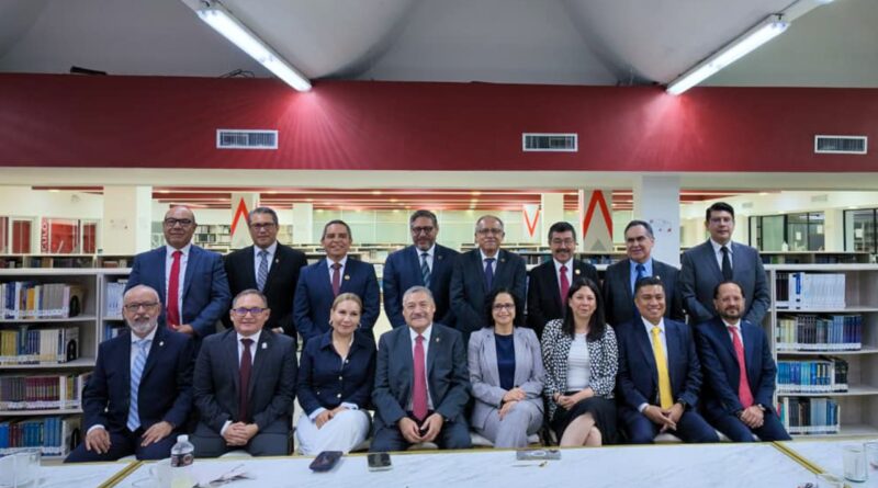 Científico de la UAT crea dispositivo para detección temprana de tumores de mama