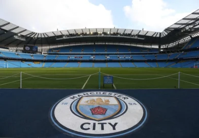 El Manchester City, culpable de más de 100 cargos por infracciones financieras