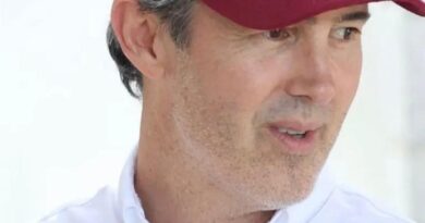 SECRETO A VOCES EN LA FRONTERA: EXIGE «JR» CANDADO CONSTITUCIONAL PARA EVITAR ALCALDES Y FUNCIONARIOS QUE DUERMEN EN EE. UU.