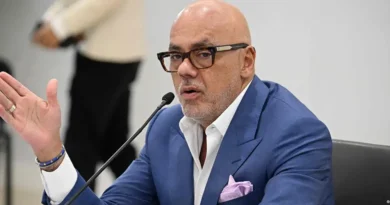 Asamblea de Venezuela respalda acuerdo petrolero con EE. UU.