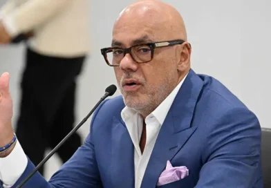 Asamblea de Venezuela respalda acuerdo petrolero con EE. UU.