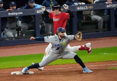 Aranda, Romero y Ortiz, los mexicanos que buscan corona de la Serie Mundial