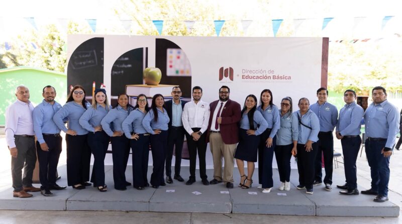 Encabeza Beto Granados ceremonia cívica por el 81 Aniversario de la ONU y refrenda su respaldo a la educación